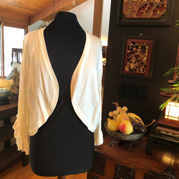 Lane Bryant Knit Cropped Cardigan Ruffle Sleeve - Picture 2 of 6